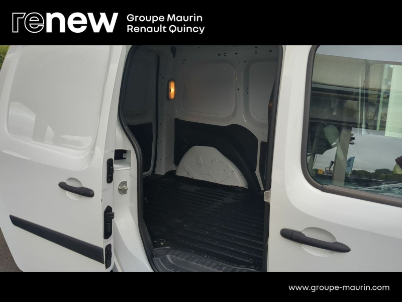 Photo 9 de l’annonce de RENAULT Kangoo Express VUL d’occasion à vendre à QUINCY-SOUS-SÉNART