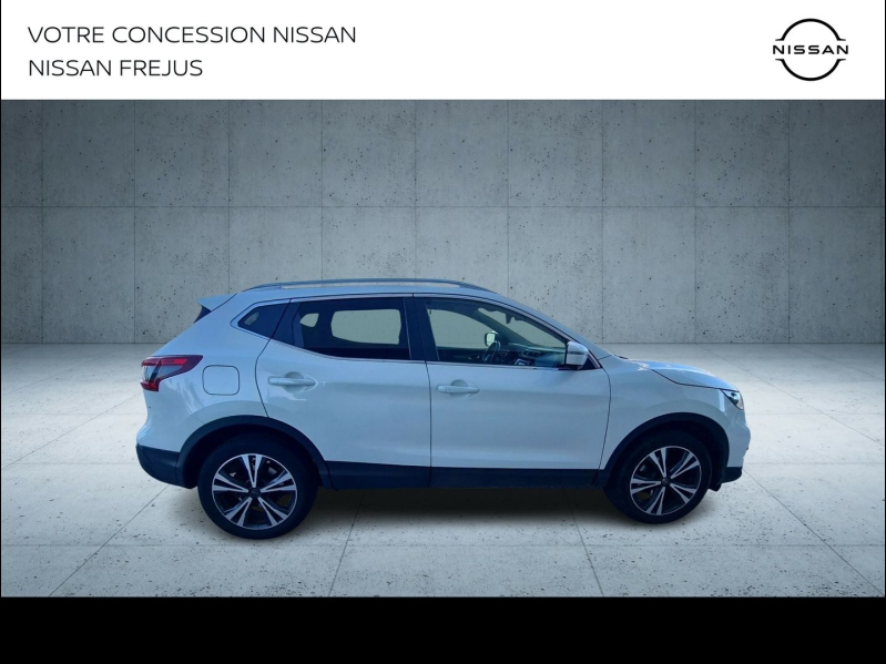 Photo 7 de l’annonce de NISSAN Qashqai d’occasion à vendre à FRÉJUS