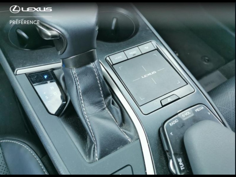 Photo 11 de l’annonce de LEXUS UX d’occasion à vendre à LATTES