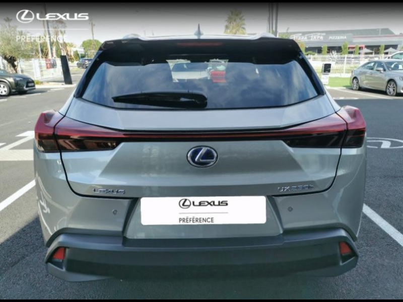 Photo 19 de l’annonce de LEXUS UX d’occasion à vendre à LATTES