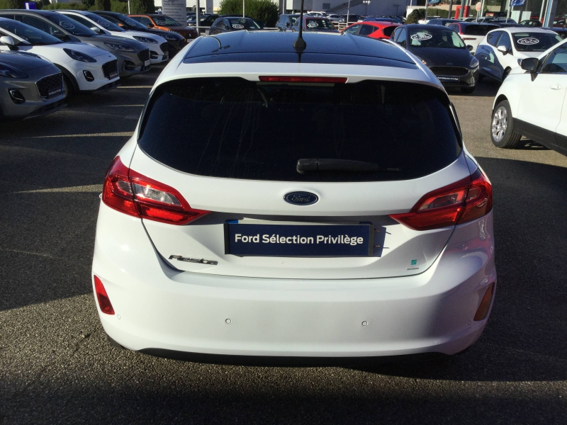 Photo 4 de l’annonce de FORD Fiesta d’occasion à vendre à AVIGNON