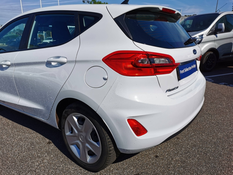 Photo 10 de l’annonce de FORD Fiesta d’occasion à vendre à LA VALETTE