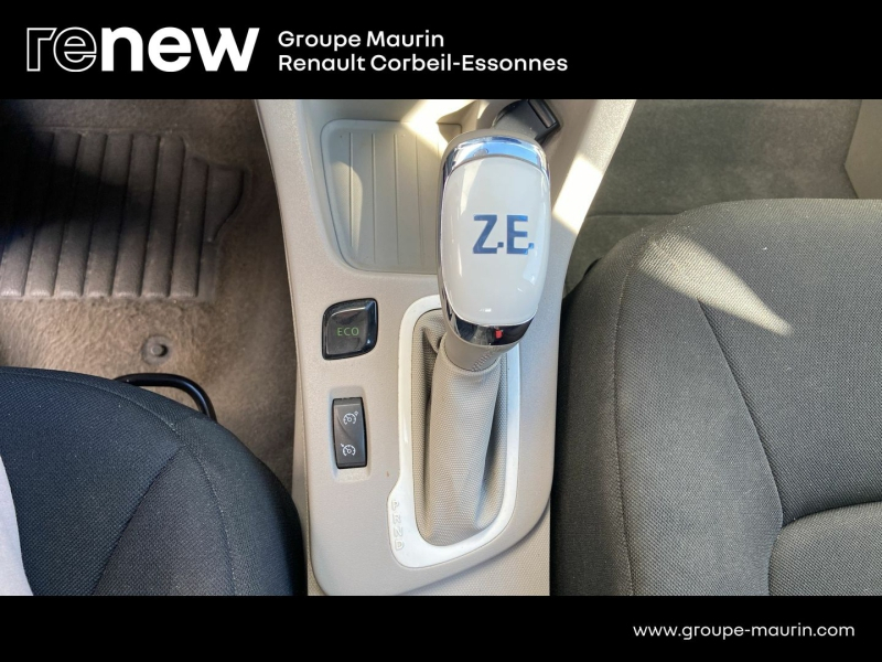 Photo 14 de l’annonce de RENAULT Zoe d’occasion à vendre à CORBEIL-ESSONNES