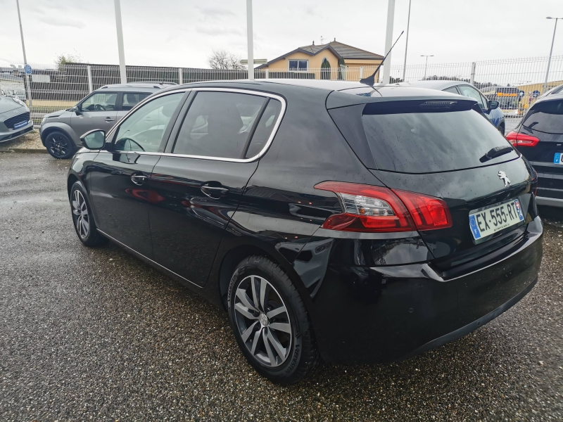 Photo 5 de l’annonce de PEUGEOT 308 d’occasion à vendre à ANNEMASSE