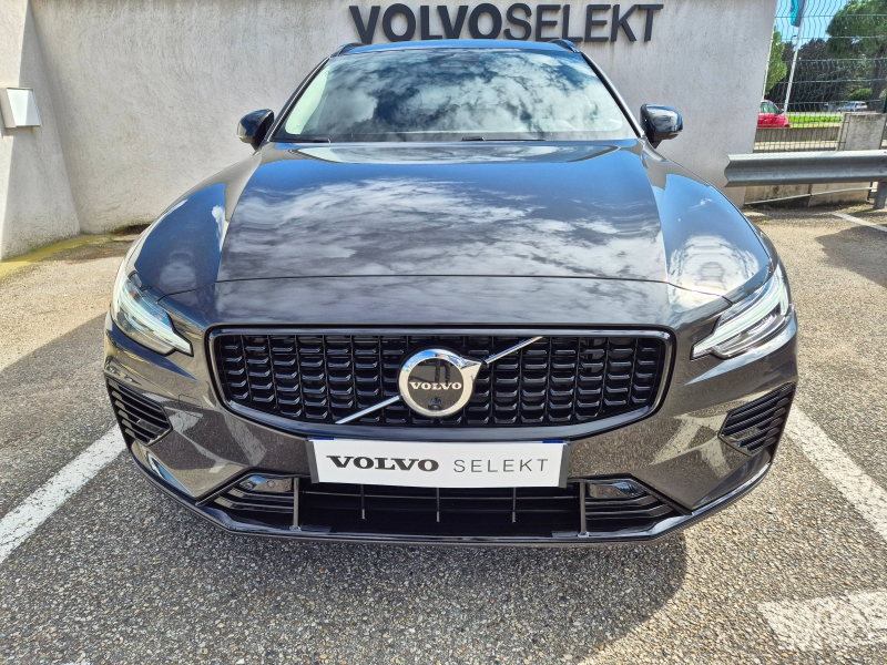 Photo 10 de l’annonce de VOLVO V60 d’occasion à vendre à AVIGNON