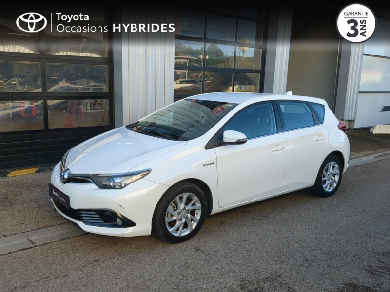 Photo 17 de l’annonce de TOYOTA Auris d’occasion à vendre à NÎMES