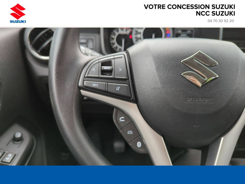 Photo 10 de l’annonce de SUZUKI Ignis d’occasion à vendre à BELLERIVE-SUR-ALLIER