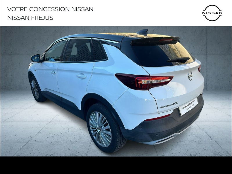 Photo 10 de l’annonce de OPEL Grandland X d’occasion à vendre à DRAGUIGNAN