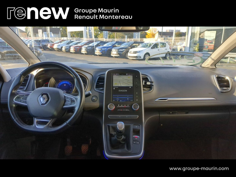 Photo 8 de l’annonce de RENAULT Grand Scenic d’occasion à vendre à VARENNES SUR SEINE