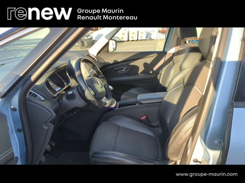 Photo 10 de l’annonce de RENAULT Grand Scenic d’occasion à vendre à VARENNES SUR SEINE