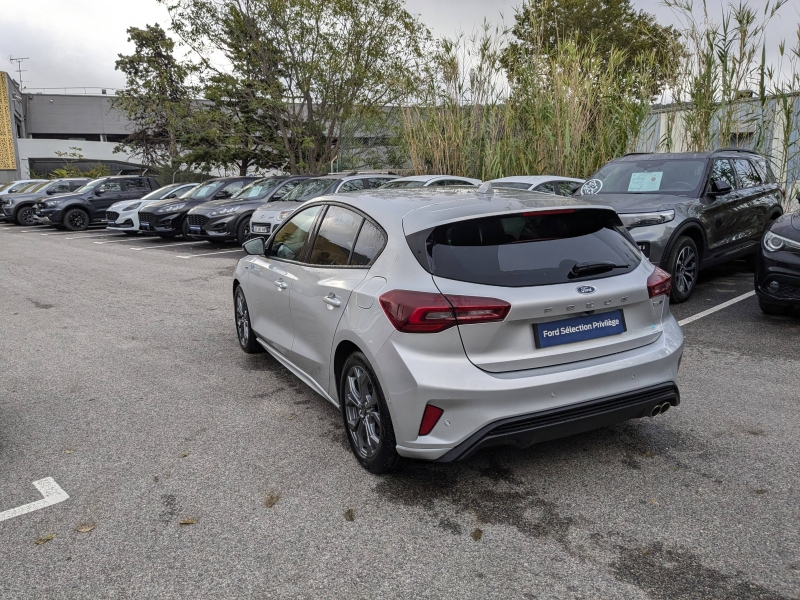 Photo 7 de l’annonce de FORD Focus d’occasion à vendre à LA VALETTE