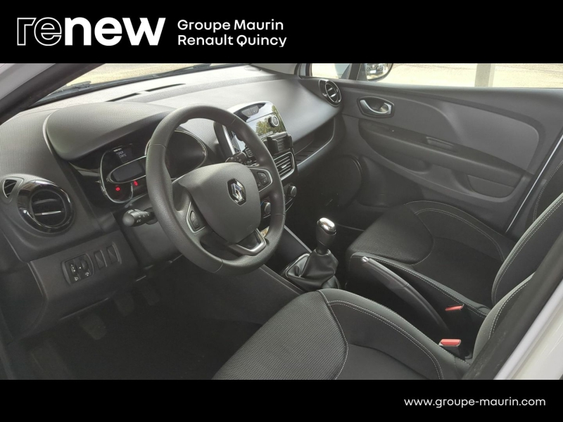 Photo 8 de l’annonce de RENAULT Clio d’occasion à vendre à QUINCY-SOUS-SÉNART