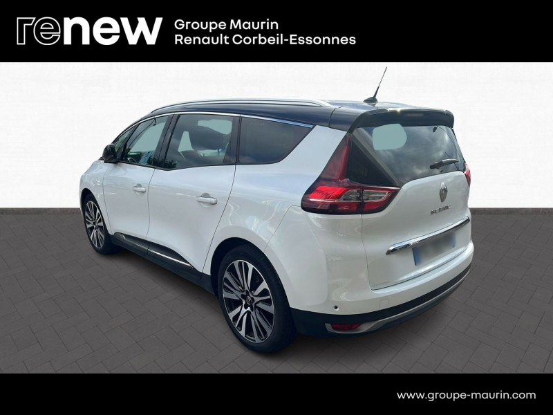 Photo 7 de l’annonce de RENAULT Grand Scenic d’occasion à vendre à CORBEIL-ESSONNES