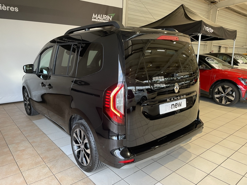 Photo 5 de l’annonce de RENAULT Kangoo d’occasion à vendre à CHENNEVIÈRES-SUR-MARNE