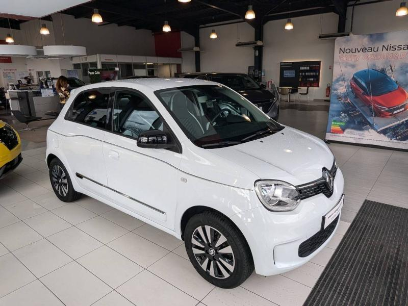 Photo 19 de l’annonce de RENAULT Twingo d’occasion à vendre à GEX