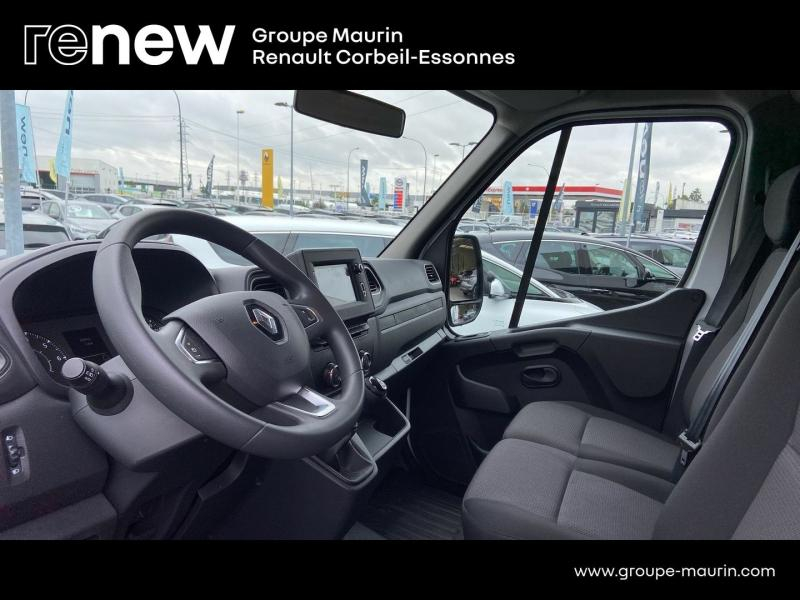 Photo 8 de l’annonce de RENAULT Master Fg VUL d’occasion à vendre à CORBEIL-ESSONNES