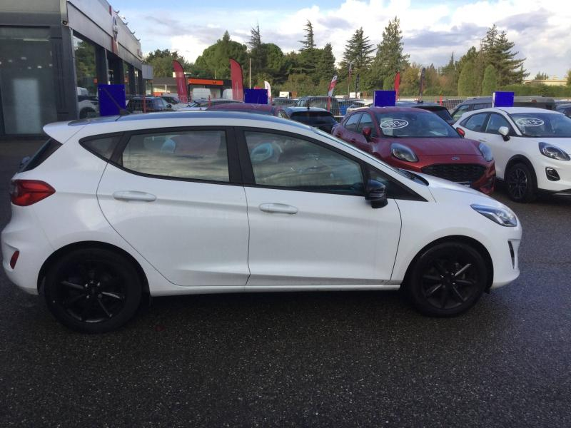 Photo 6 de l’annonce de FORD Fiesta d’occasion à vendre à AVIGNON