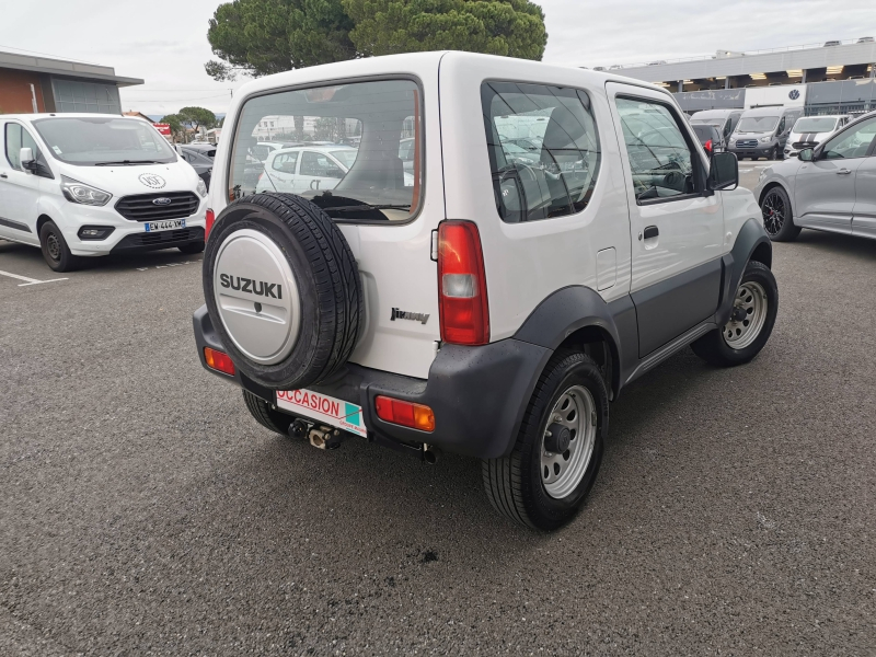 Photo 6 de l’annonce de SUZUKI Jimny d’occasion à vendre à DRAGUIGNAN