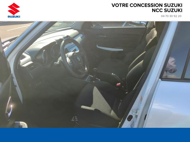 Photo 9 de l’annonce de SUZUKI Swift d’occasion à vendre à BELLERIVE-SUR-ALLIER