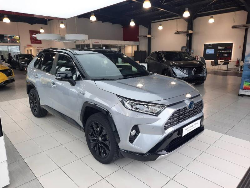 Photo 16 de l’annonce de TOYOTA RAV4 d’occasion à vendre à GEX