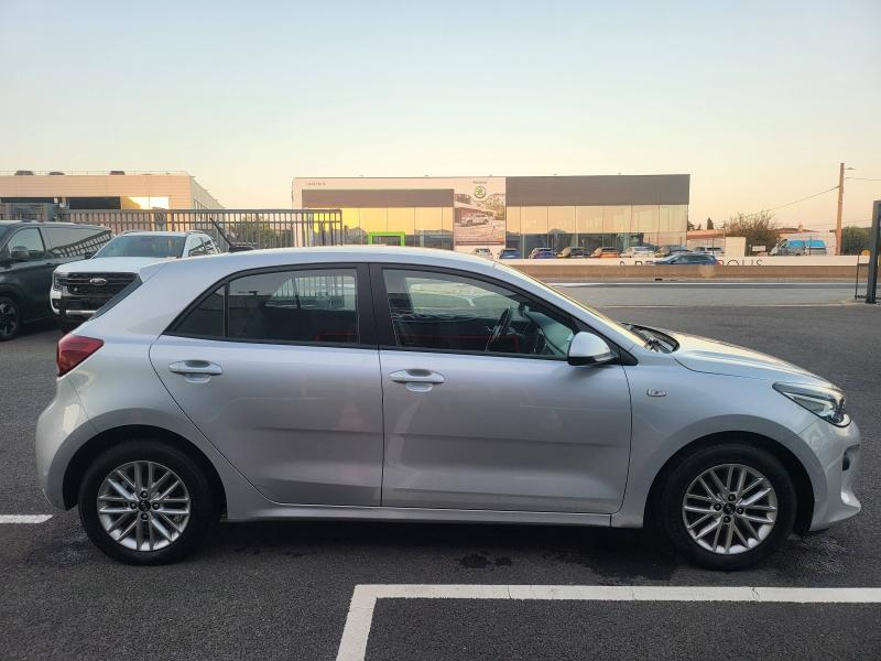 Photo 7 de l’annonce de KIA Rio d’occasion à vendre à FRÉJUS