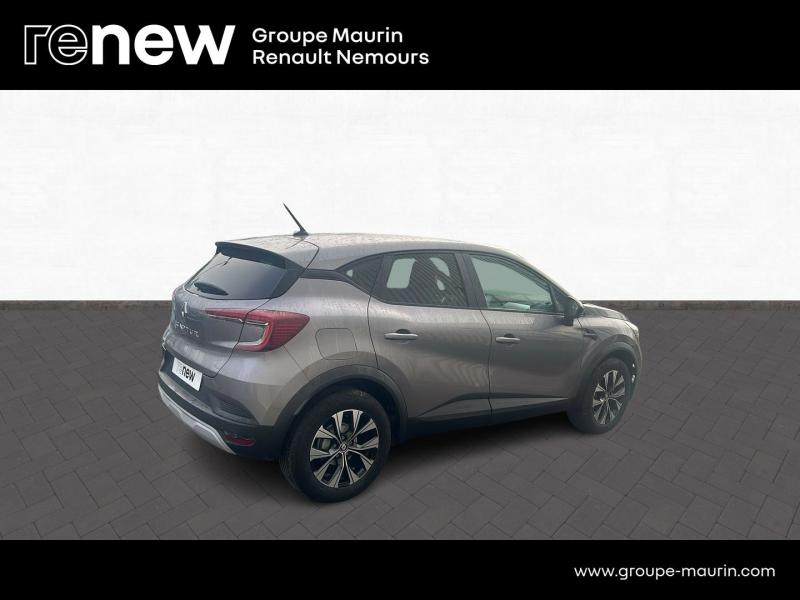 Photo 6 de l’annonce de RENAULT Captur d’occasion à vendre à SAINT PIERRE LES NEMOURS