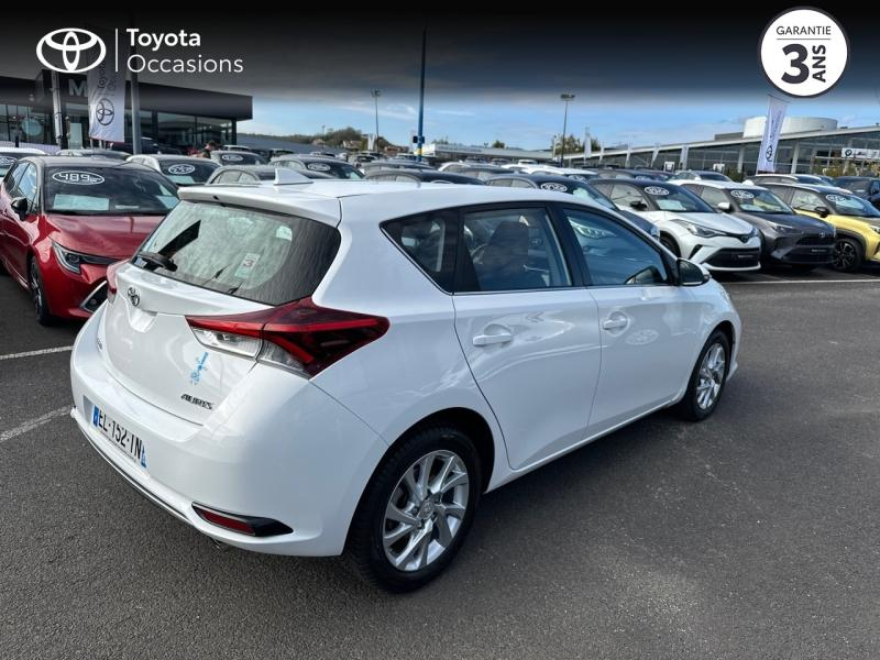 Photo 18 de l’annonce de TOYOTA Auris d’occasion à vendre à AUBIÈRE