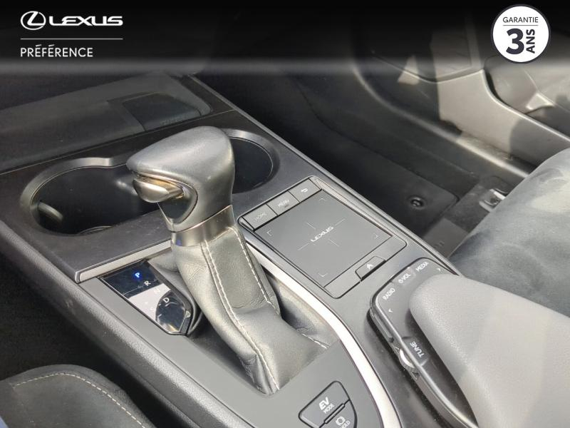 Photo 19 de l’annonce de LEXUS UX d’occasion à vendre à LATTES