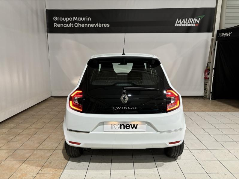 Photo 6 de l’annonce de RENAULT Twingo d’occasion à vendre à CHENNEVIÈRES-SUR-MARNE