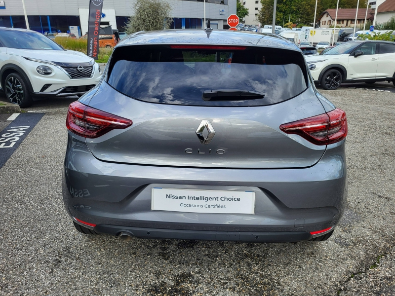 Photo 13 de l’annonce de RENAULT Clio d’occasion à vendre à ANNECY