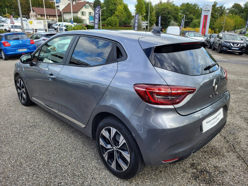 Photo 17 de l’annonce de RENAULT Clio d’occasion à vendre à ANNECY