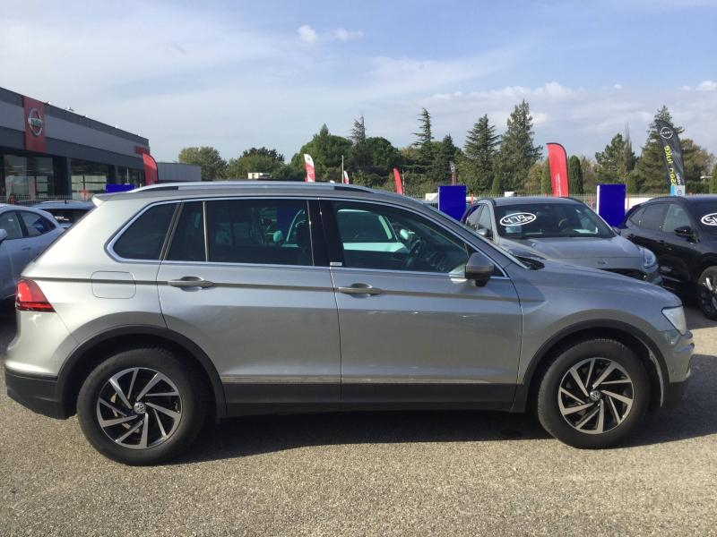 Photo 4 de l’annonce de VOLKSWAGEN Tiguan d’occasion à vendre à AVIGNON