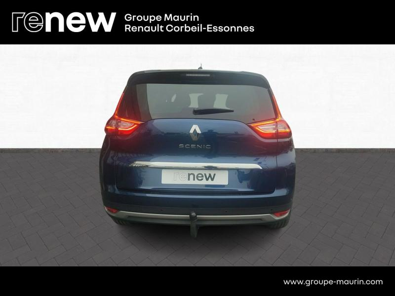 Photo 8 de l’annonce de RENAULT Grand Scenic d’occasion à vendre à CORBEIL-ESSONNES