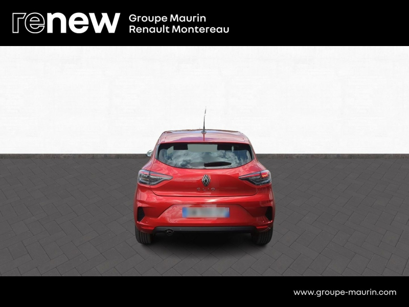 Photo 4 de l’annonce de RENAULT Clio d’occasion à vendre à VARENNES SUR SEINE