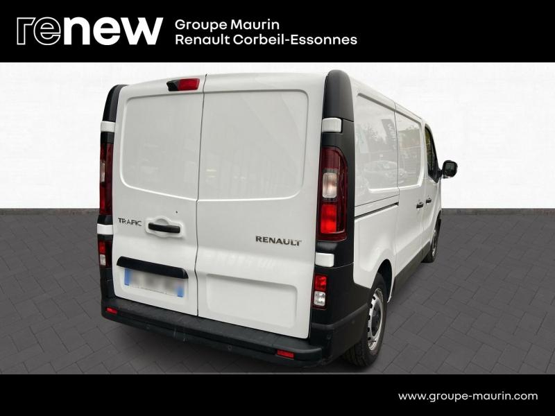 Photo 5 de l’annonce de RENAULT Trafic Fg VUL d’occasion à vendre à CORBEIL-ESSONNES