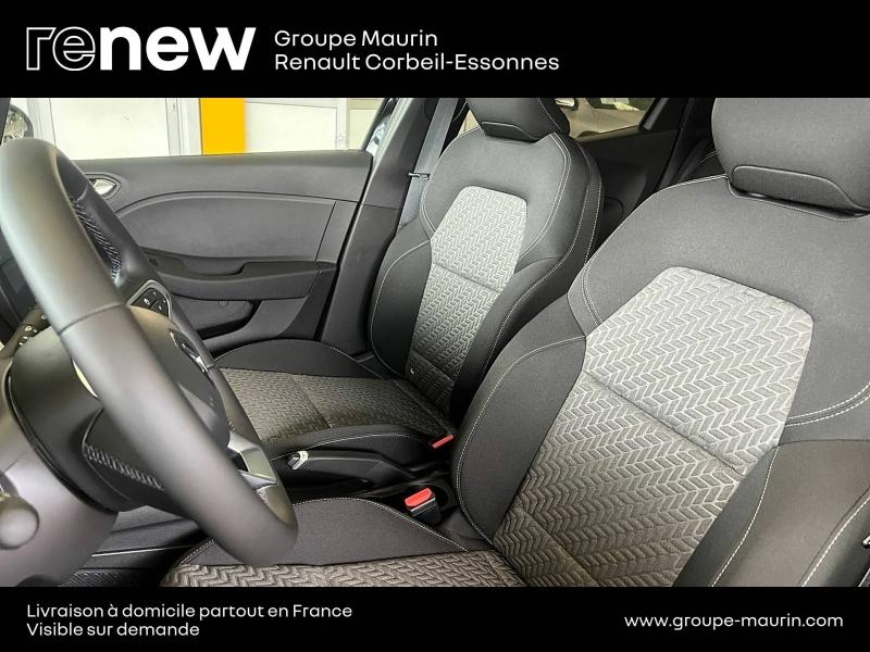 Photo 10 de l’annonce de RENAULT Clio d’occasion à vendre à CORBEIL-ESSONNES