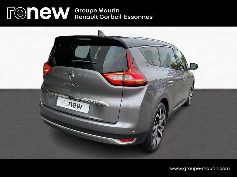 Photo 5 de l’annonce de RENAULT Grand Scenic d’occasion à vendre à CORBEIL-ESSONNES