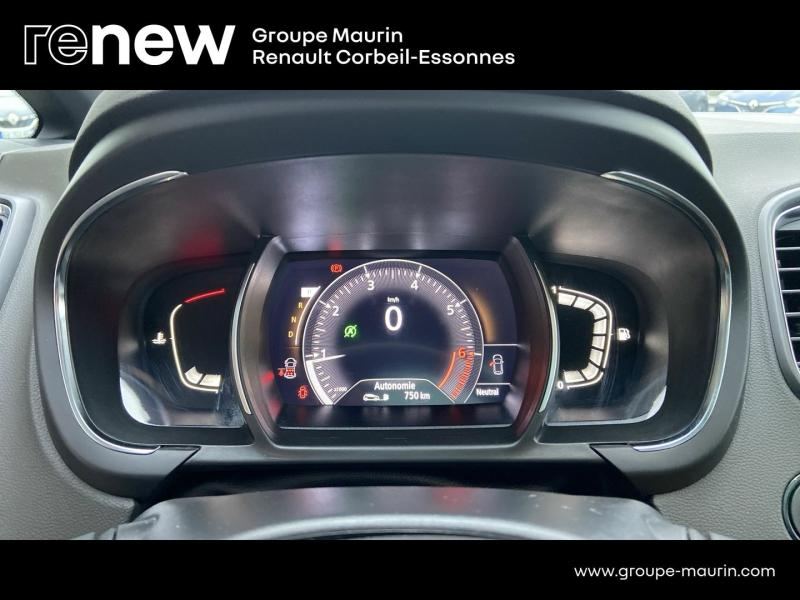 Photo 9 de l’annonce de RENAULT Grand Scenic d’occasion à vendre à CORBEIL-ESSONNES