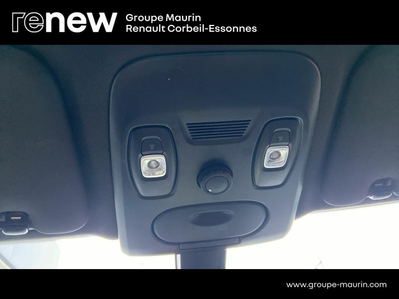 Photo 14 de l’annonce de RENAULT Grand Scenic d’occasion à vendre à CORBEIL-ESSONNES