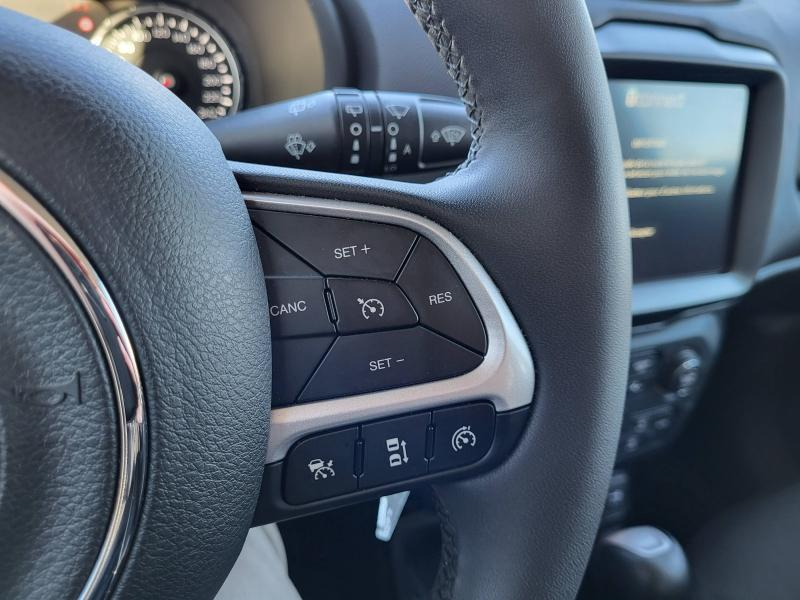 Photo 20 de l’annonce de JEEP Renegade d’occasion à vendre à ANNECY