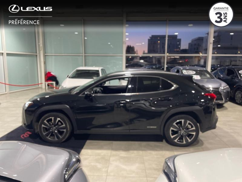 Photo 7 de l’annonce de LEXUS UX d’occasion à vendre à LATTES