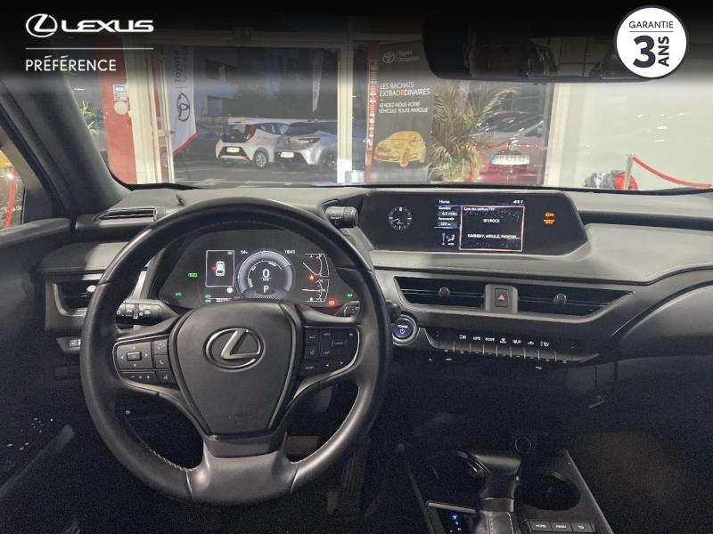 Photo 10 de l’annonce de LEXUS UX d’occasion à vendre à LATTES