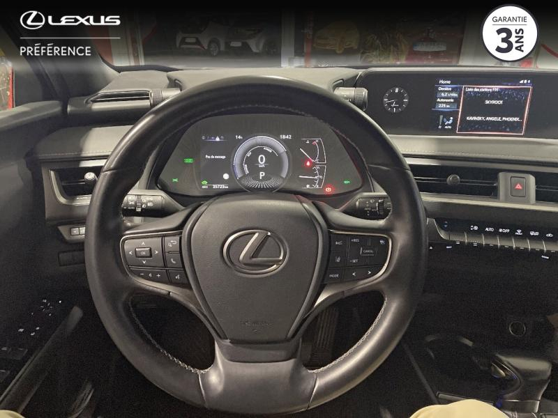 Photo 11 de l’annonce de LEXUS UX d’occasion à vendre à LATTES