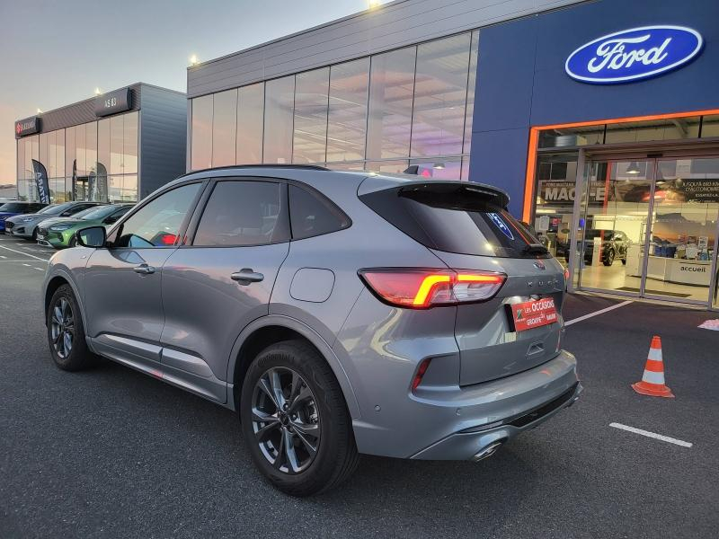 Photo 8 de l’annonce de FORD Kuga d’occasion à vendre à FRÉJUS