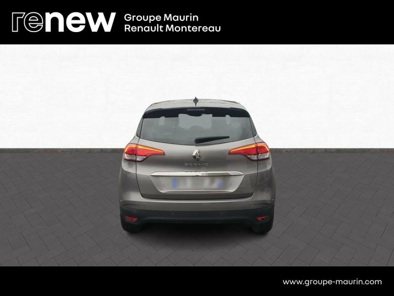 Photo 4 de l’annonce de RENAULT Scenic d’occasion à vendre à VARENNES SUR SEINE