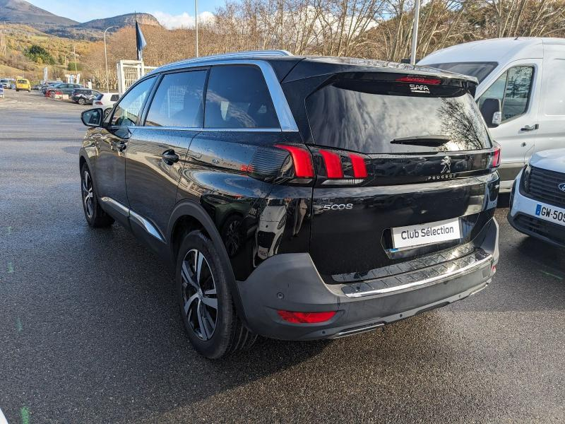 Photo 16 de l’annonce de PEUGEOT 5008 d’occasion à vendre à GAP