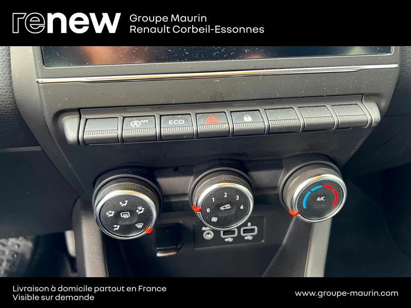 Photo 14 de l’annonce de RENAULT Clio d’occasion à vendre à CORBEIL-ESSONNES