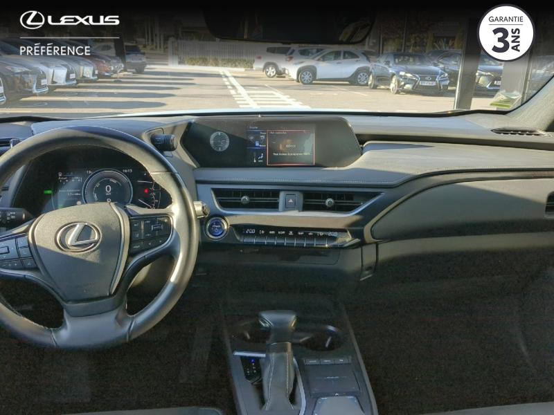 Photo 8 de l’annonce de LEXUS UX d’occasion à vendre à LATTES