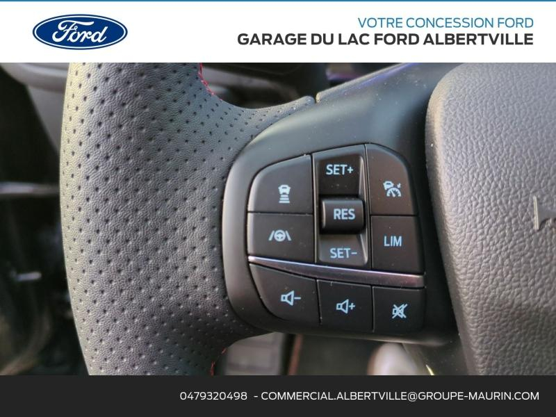 Photo 12 de l’annonce de FORD Kuga d’occasion à vendre à ALBERTVILLE