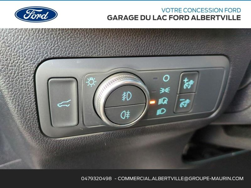 Photo 16 de l’annonce de FORD Kuga d’occasion à vendre à ALBERTVILLE